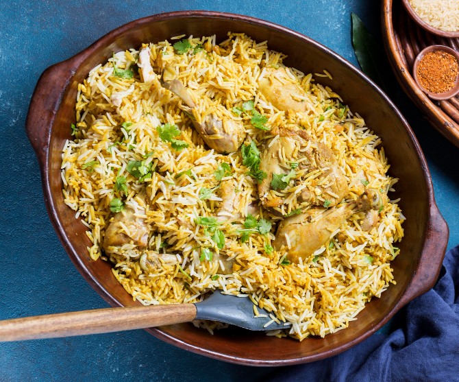 Read more about the article Hyderabadi Chicken Biryani